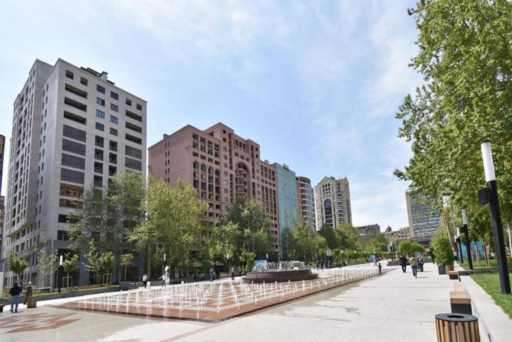 74/3new Building In The Center Of The Capital Апартаменты